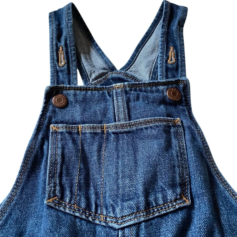 Old Navy Denim Bib Overalls 100% Cotton Distressed Kids M (8)